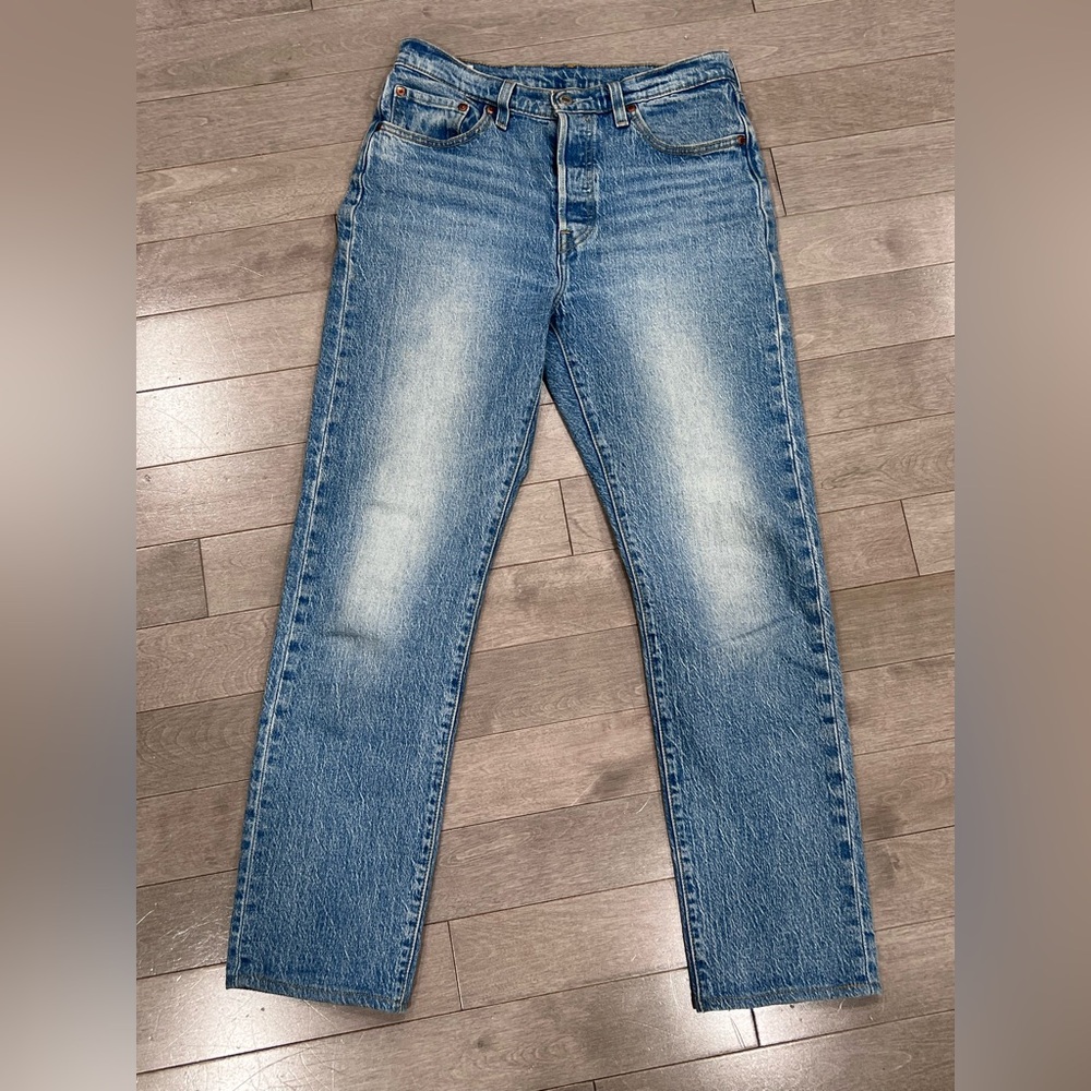 Levi's 501 Premium Womens Jeans W29 L32 Medium Wash Button Fly Straight Leg